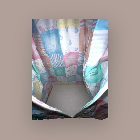 1993 Crib Set with Adorable Balloon & Teddy Bear Design - Picture 7 of 9